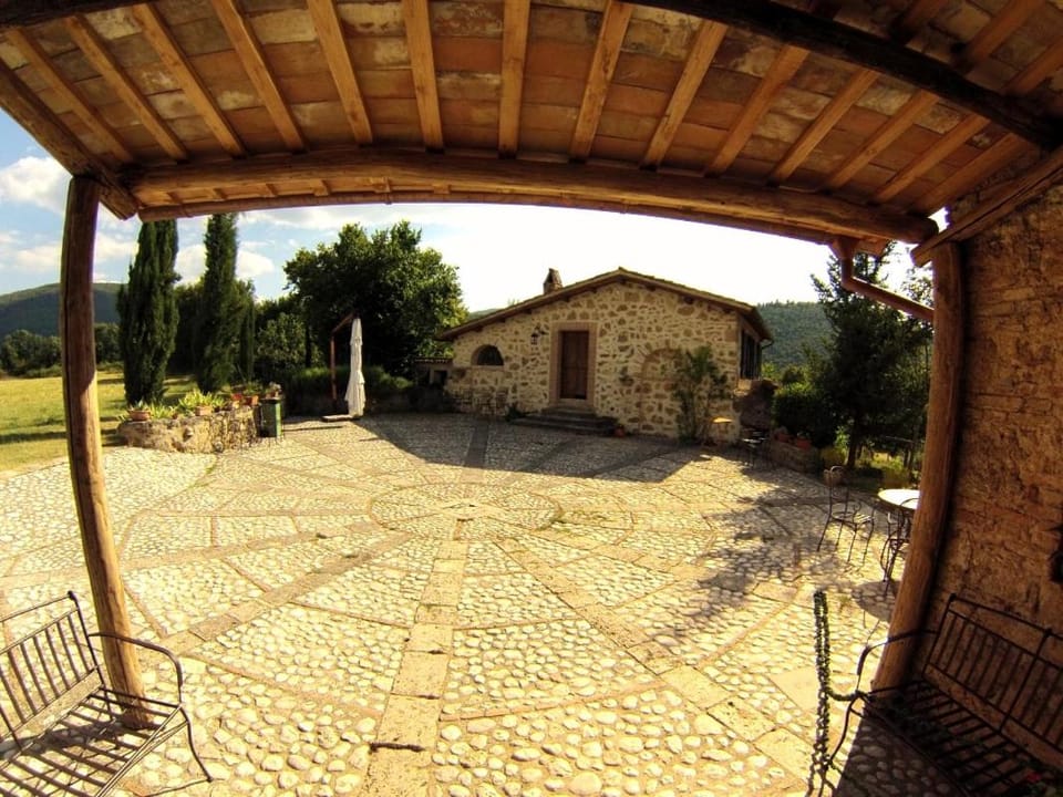 Agriturismo Cardito Farm Stay in Umbria