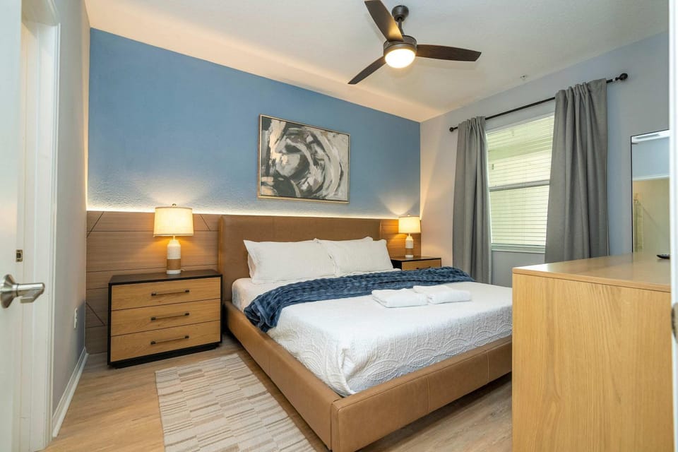 Cozy 3BR Apartment Storey Lake Resort Near Disney Apartment in Kissimmee