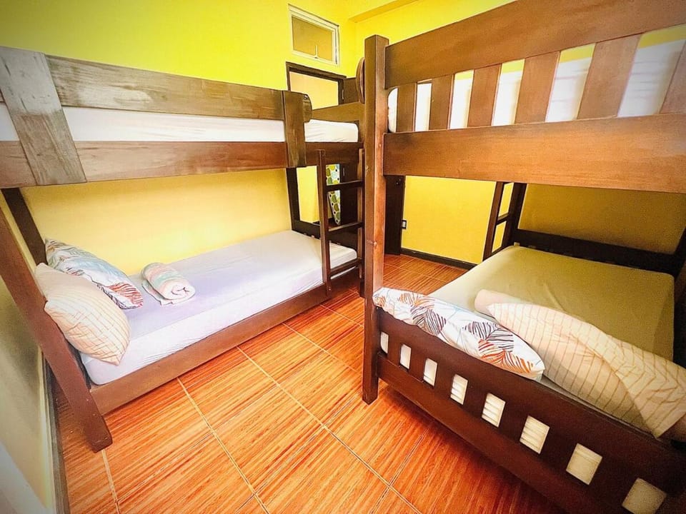 2 Bedrooms with free parking Apartment in Baguio