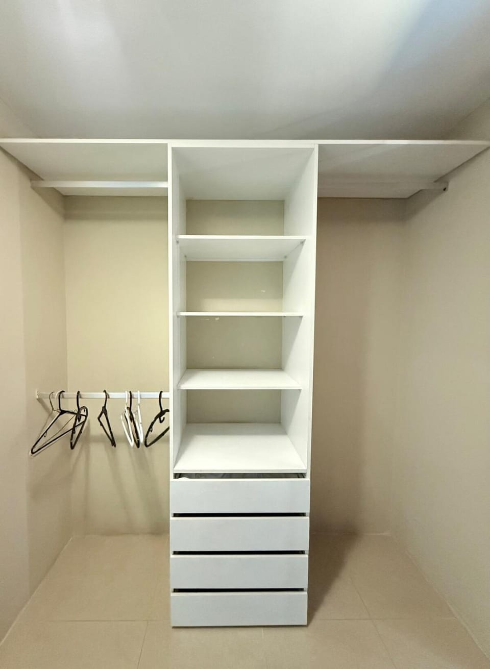 Elegante departamento de 2 habitaciones con vista al rio RF1-601 Apartment in Guayaquil
