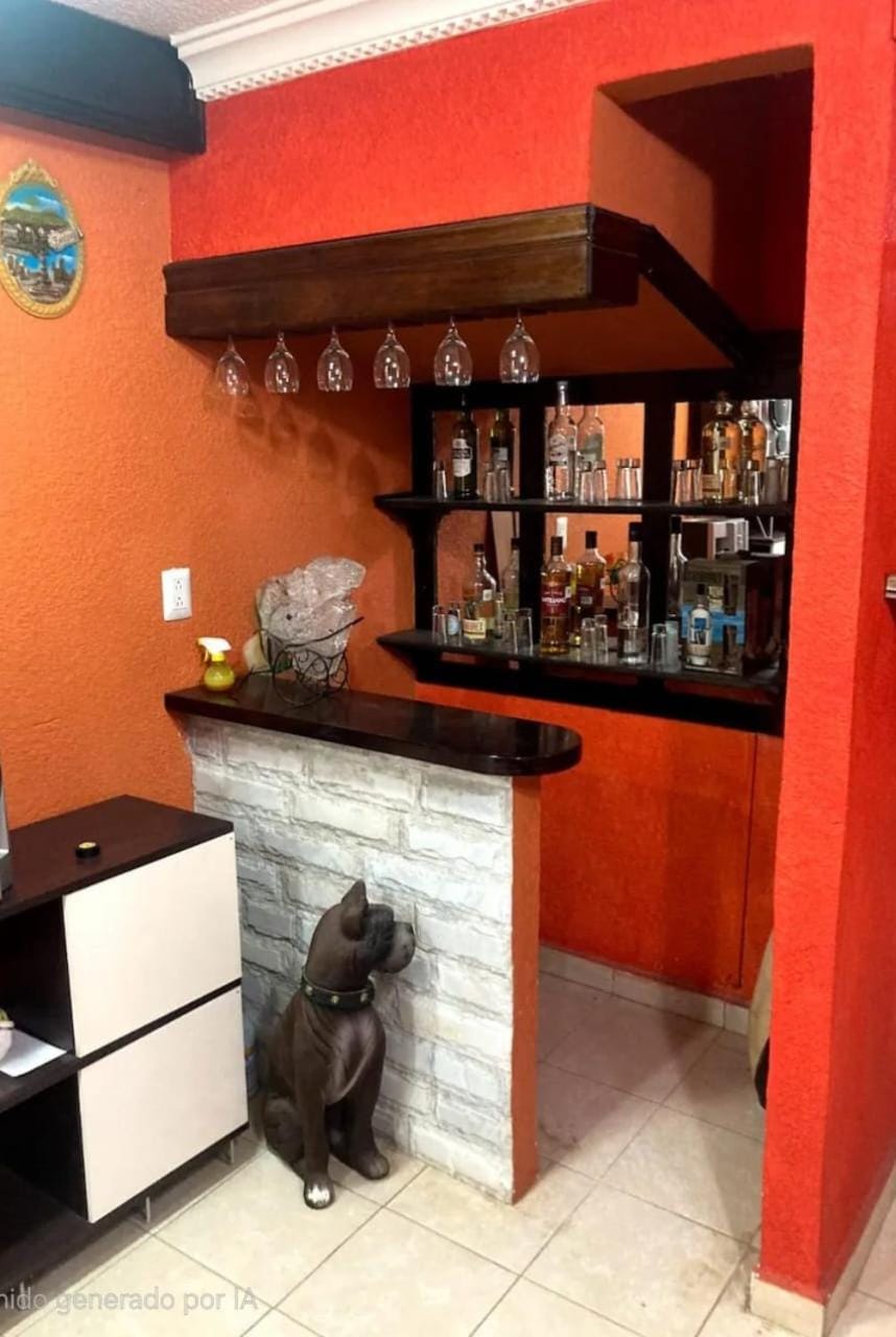 House 10 minutes from AIFA and 3 minutes from Cajiga Station House in State of Mexico