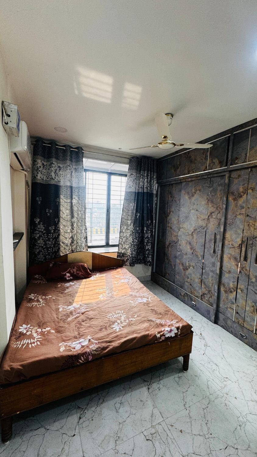 Luxury Apartment Near Ravinagar Square Apartment in Maharashtra