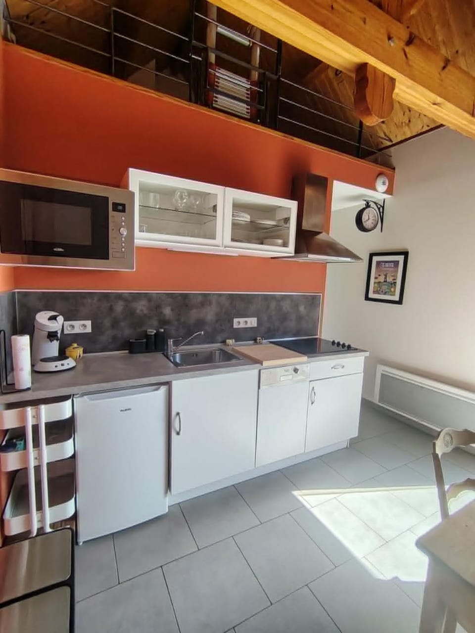 Kitchen or kitchenette