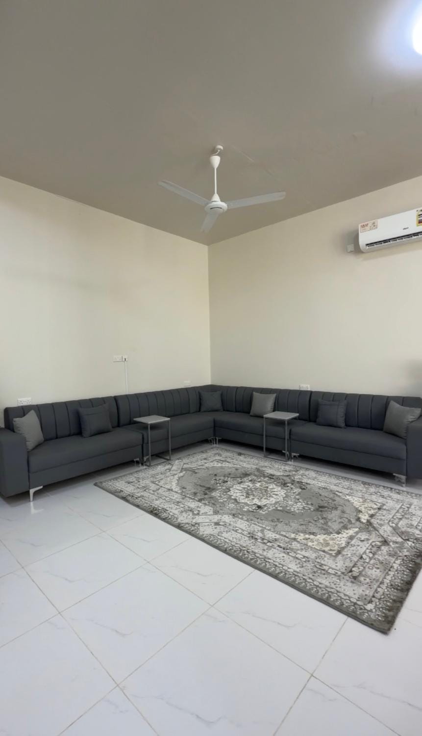 شالية واستراحة فيلا نايت الاشخره Chalet in Oman