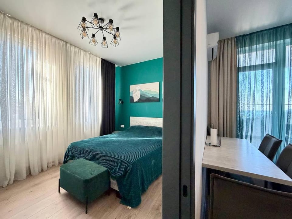 Kamanina 20 Stylish Apart Apartment in Odessa
