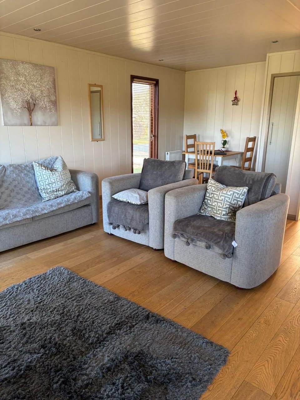 Hot Tub Lodge 2 PortMile Lodges Dawlish House in Dawlish