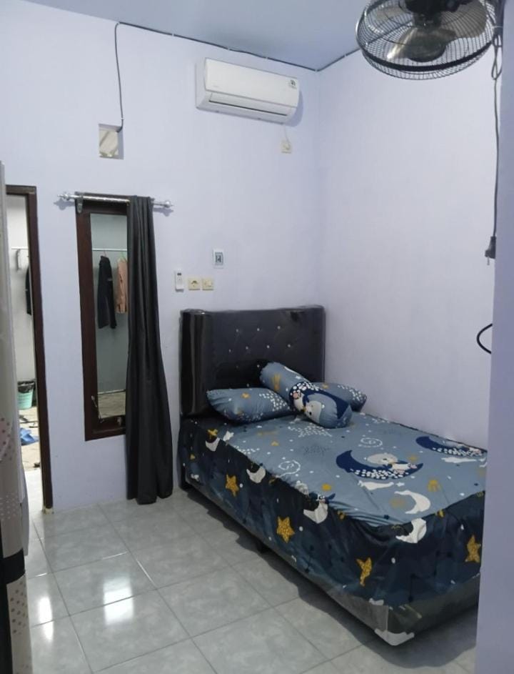 DMP Homestay Bed and Breakfast in East Java