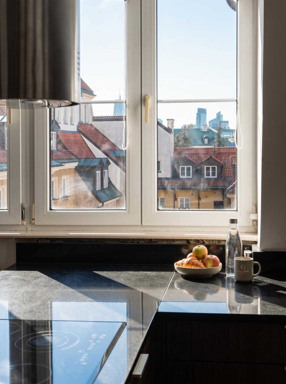 Kitchen or kitchenette, Food and drinks, Dining area, Food, minibar, stove