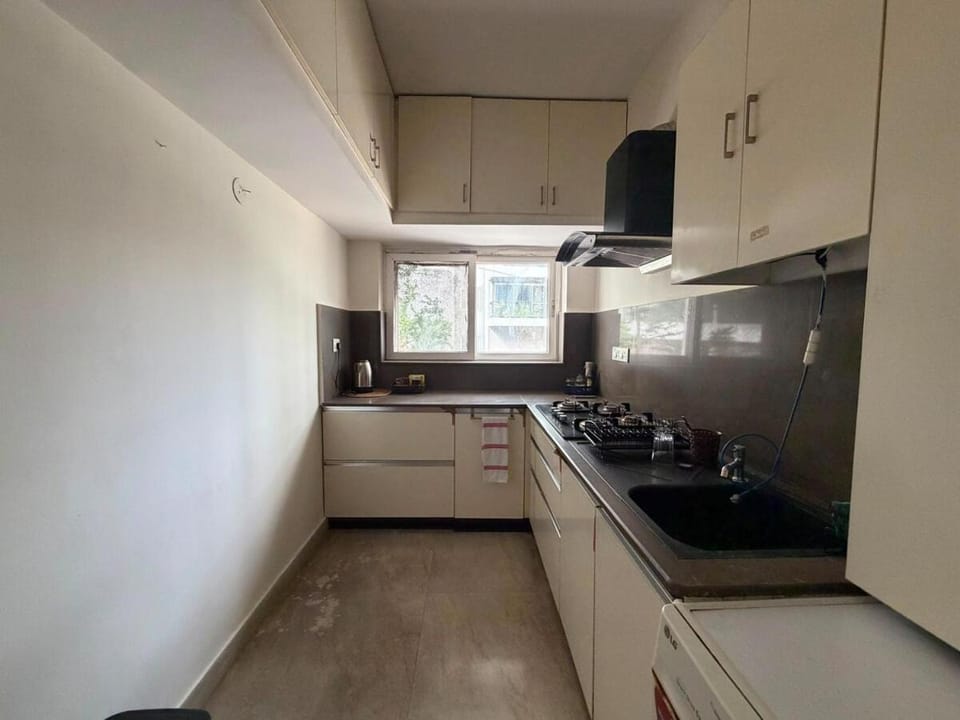 Designer 2 BHK 8 Min to Manyata Tech Park Apartment in Bengaluru