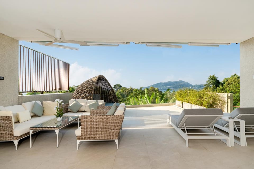 Seaview Signature Penthouses by Oceanblu - Patong Apartment in Patong