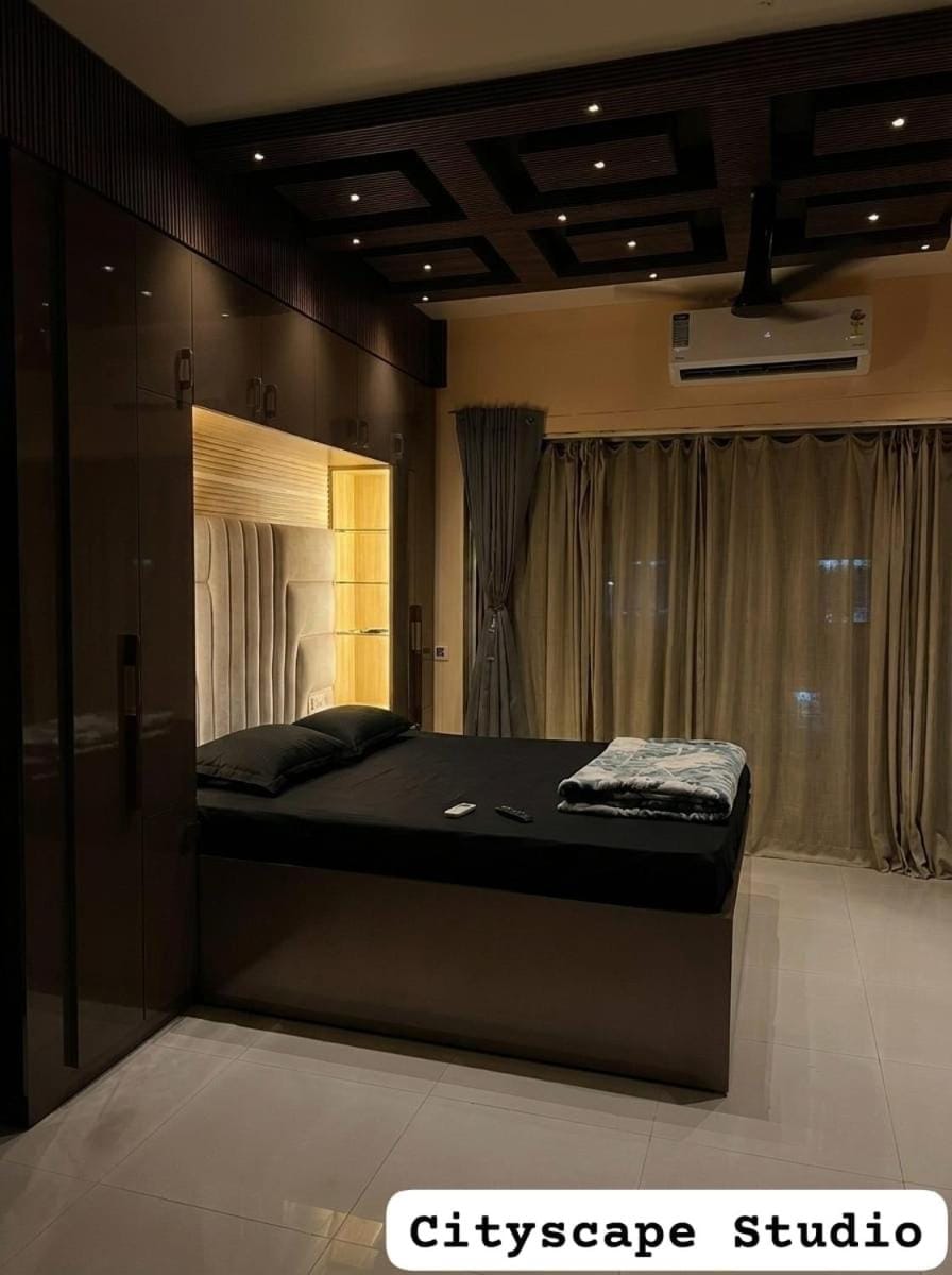 CiTYSCAPE STUDiO Rooftop Pool Near CC2 Airport Apartment in Kolkata