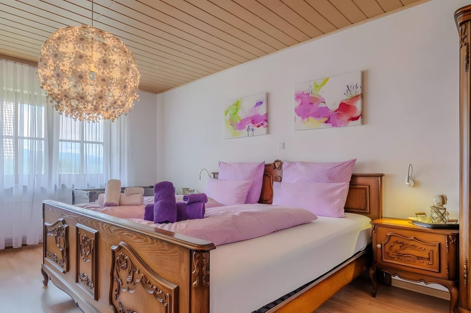 Living room, Bedroom