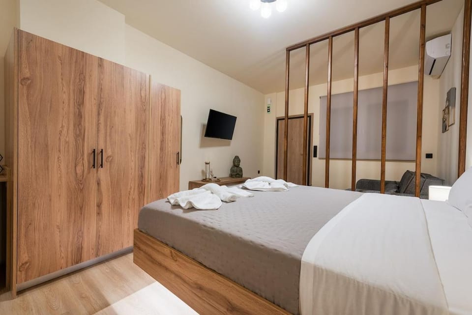 Elysian Ariadne Apartment in Chalandri