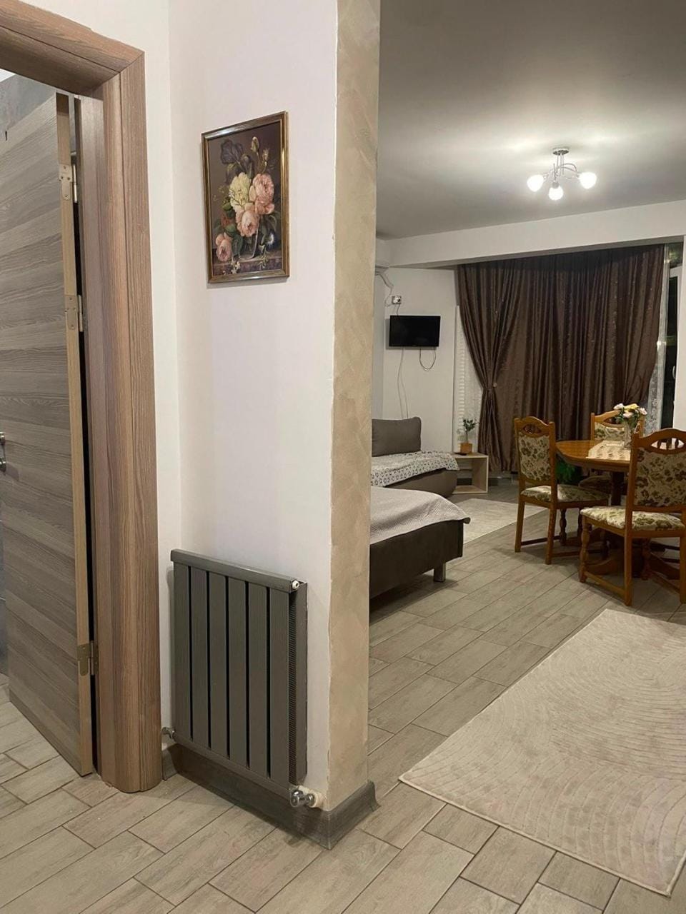 Alezzi Apartment - Beach Sunrise Apartment in Constanța County