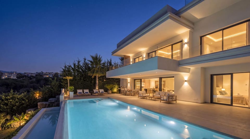 Property building, Swimming pool
