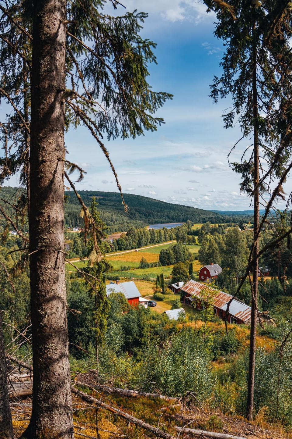 Natural landscape, View (from property/room), Mountain view, River view, Quiet street view