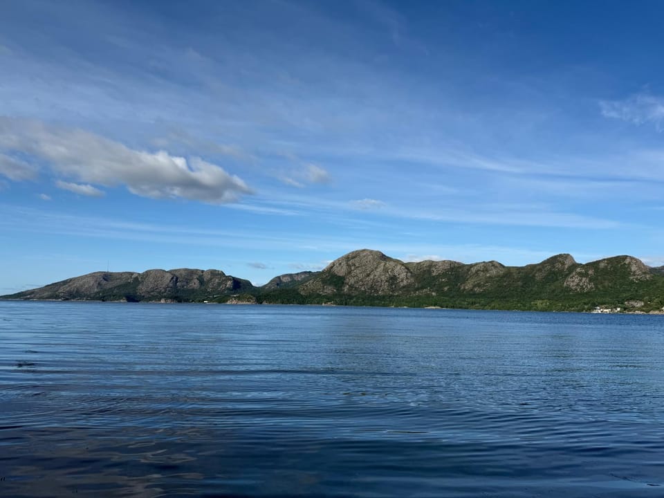 Beautiful seaview apartment - Direct bus to ONS, Stavanger, Sandnes Apartment in Rogaland