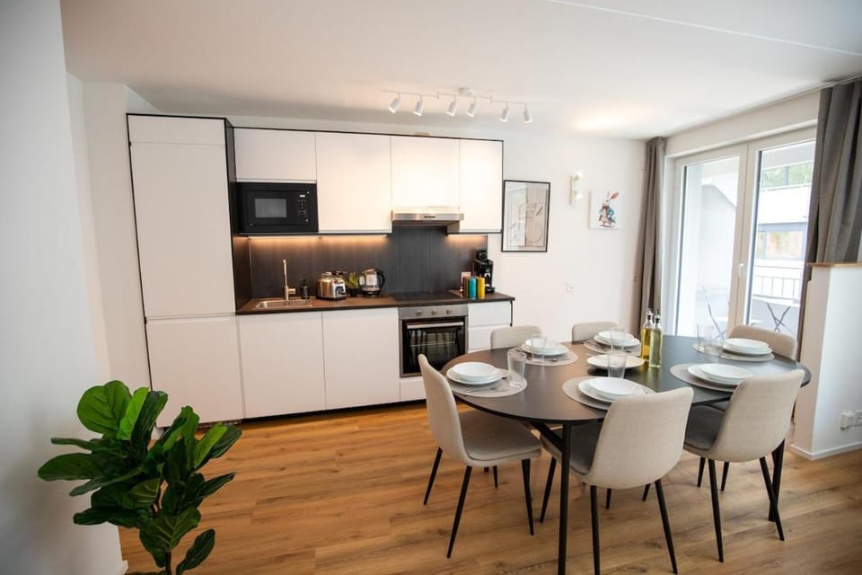 Kitchen or kitchenette, Living room, Dining area