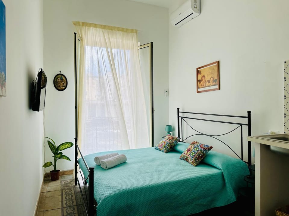 Pennino House #Porto Vacation rental in Palermo