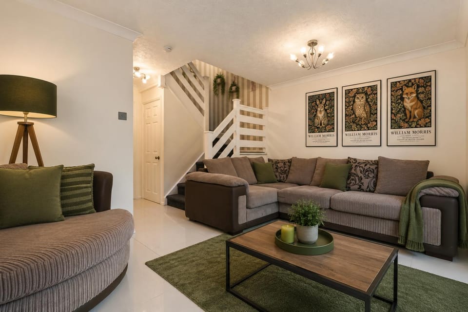 TV and multimedia, Living room, Seating area