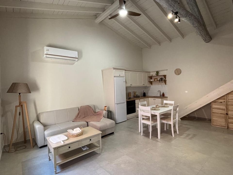 Moursia House House in Peloponnese, Western Greece and the Ionian