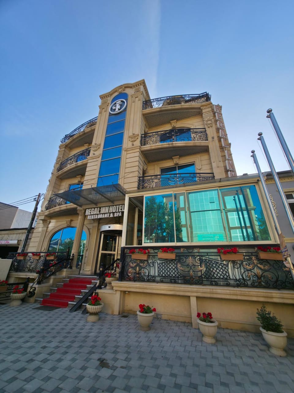 Property building, Day