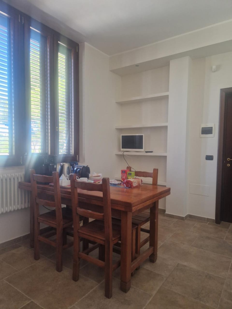 TV and multimedia, Seating area