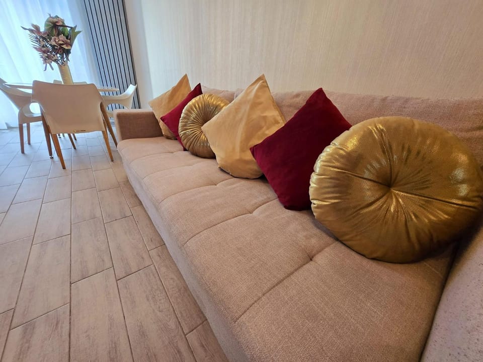 Luxury Front SeaView 3 Room Alezzi - Beach Pool & Spa Resort Apartment in Constanța County