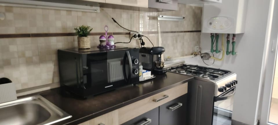 Cozy 1 bed apartment to let for short or long term Apartment in Cluj County
