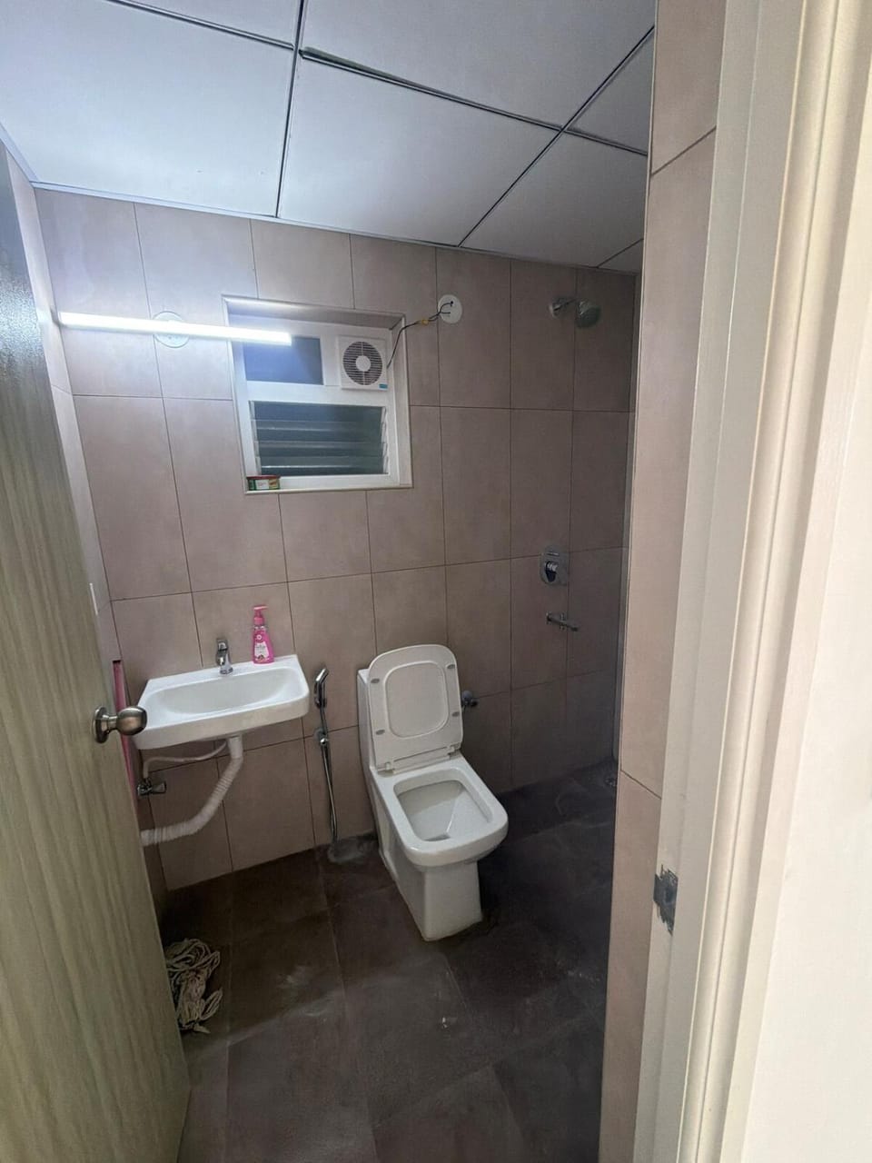3bhk with all eminities like chimney bed etc Apartment hotel in Bengaluru