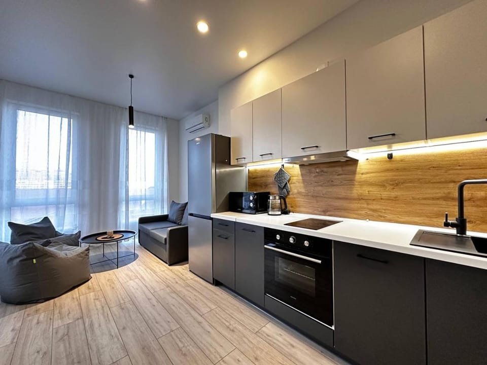 Kamanina 20 2-bedrooms Apart Apartment in Odessa