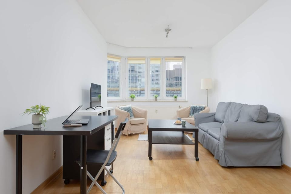 TV and multimedia, Seating area