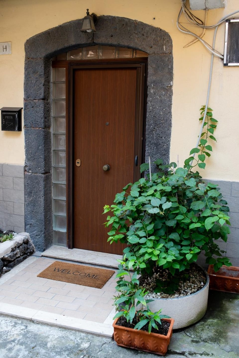 Facade/entrance