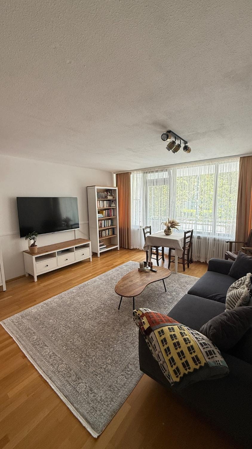 Bright, fully equipped apartment near Oktoberfest Apartment in Munich