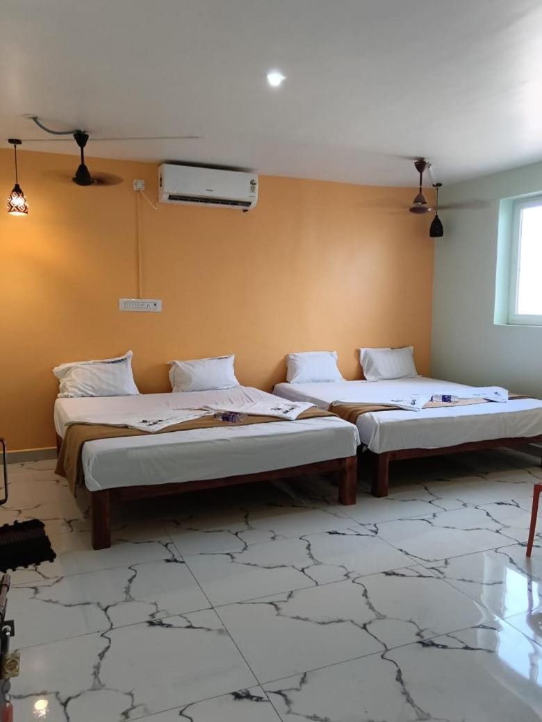 Relax Residency Hotel in Tamil Nadu