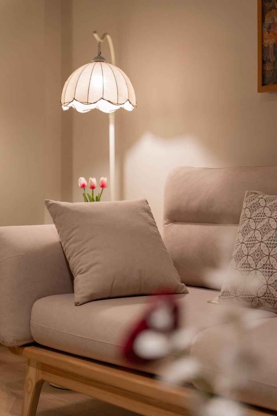 Căn hộ cao cấp 2 phòng ngủ, sát chợ Hàn, có hồ bơi Apartment in Da Nang