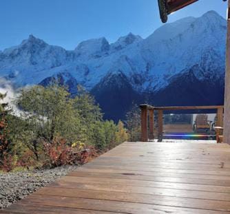 CHALET CHALEUREUX Vallée DE CHAMONIX 4CH 4SDB SAUNA Chalet in Les Houches