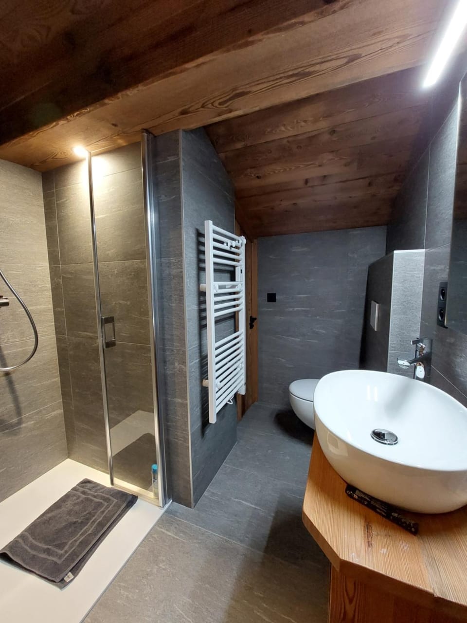 CHALET CHALEUREUX Vallée DE CHAMONIX 4CH 4SDB SAUNA Chalet in Les Houches