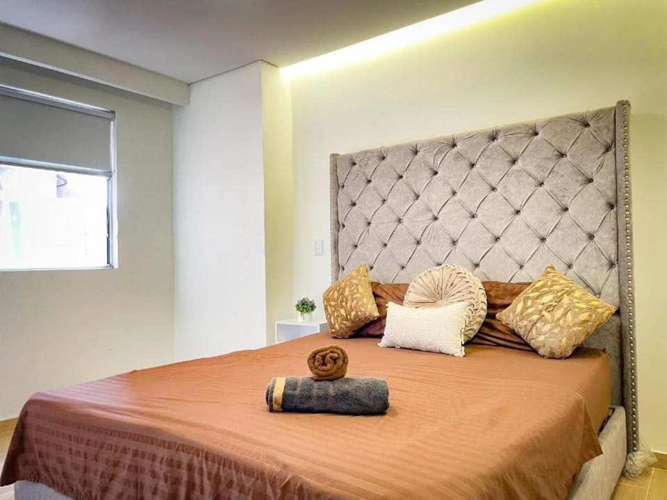 Grande apt estadio laurels la 70 Apartment in Medellin