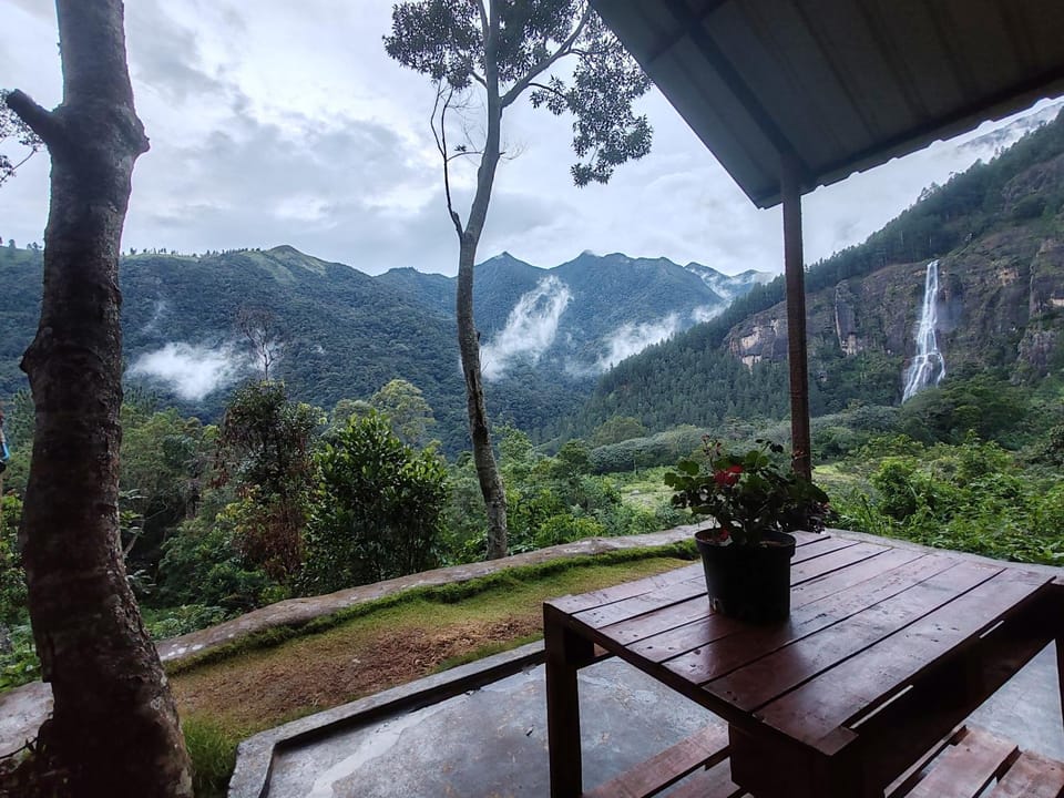 Eco Wild Glamping Luxury tent in Uva Province, Sri Lanka