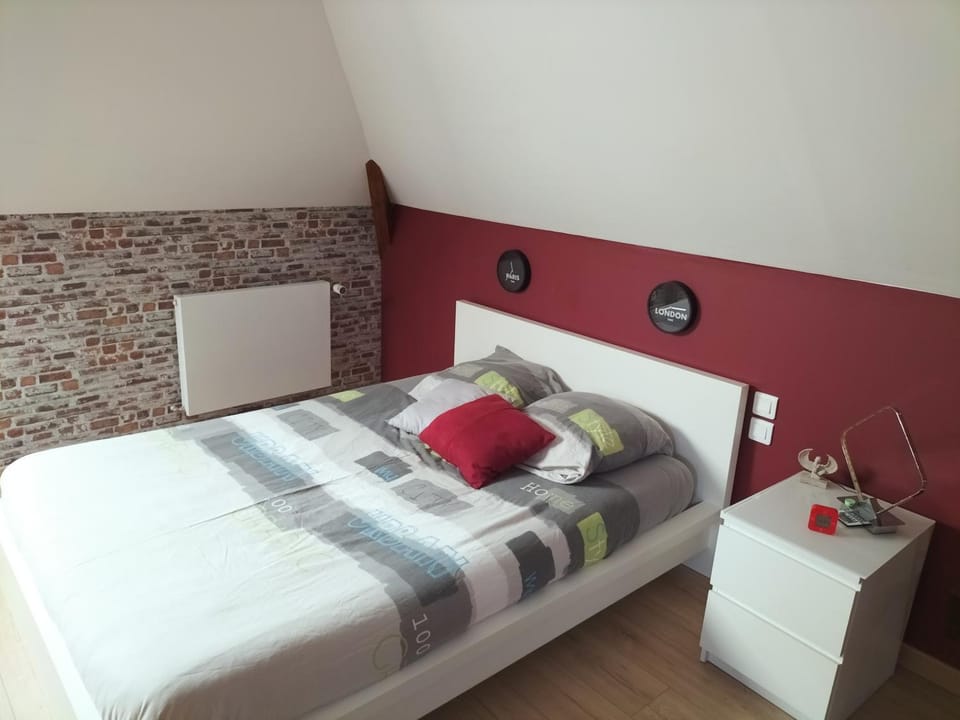 jolie chambre Vacation rental in Tours