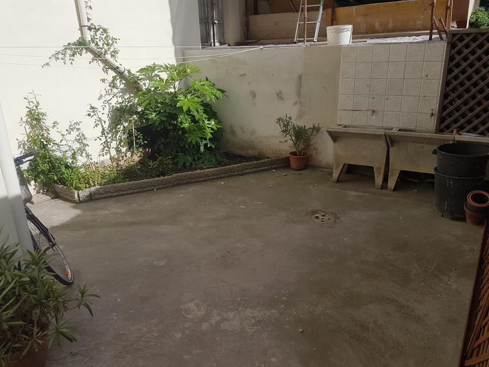 Patio, Balcony/Terrace