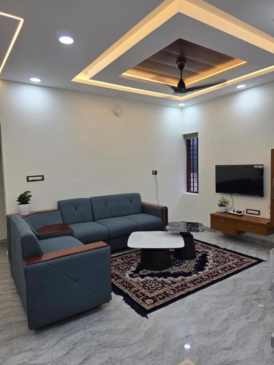 Joy's beach villa Vacation rental in Alappuzha