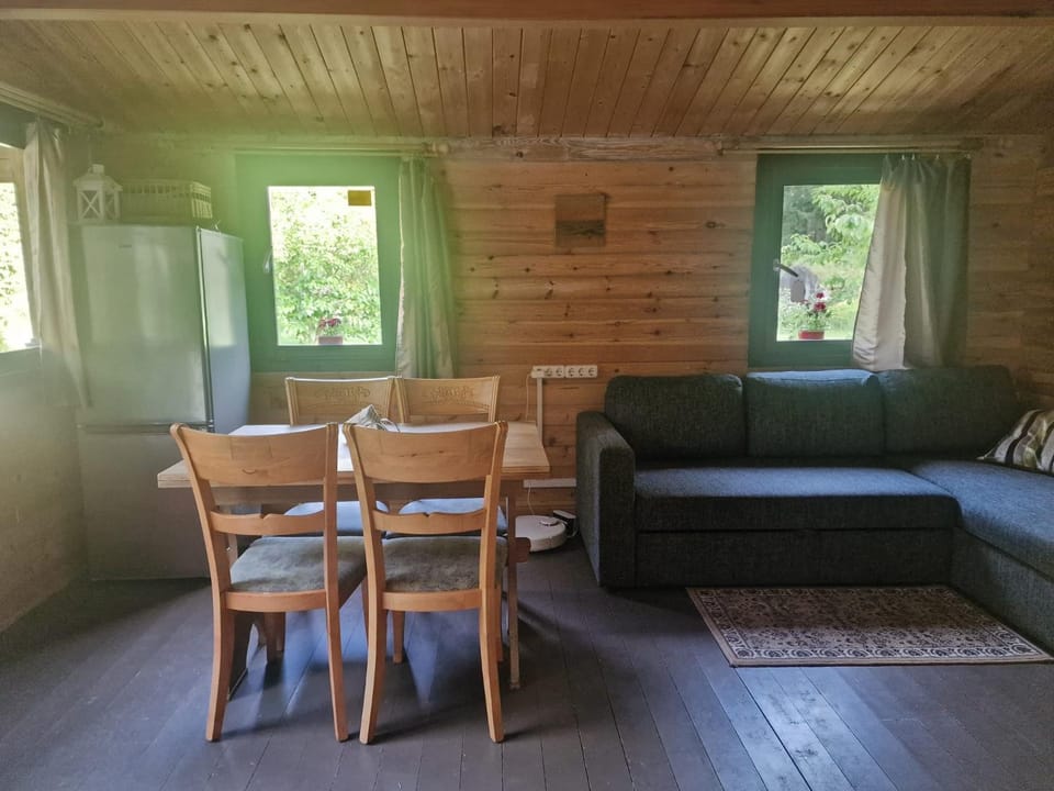 Osīšu Priežu māja House in Latvia
