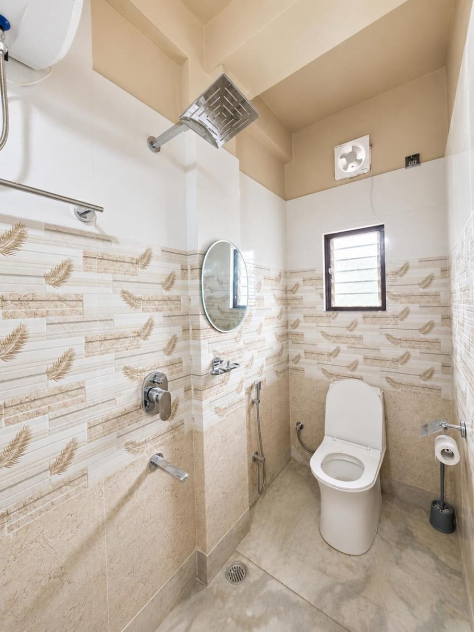 Aaroma Homez AC 1BHK WITH BALCONY Apartment in West Bengal