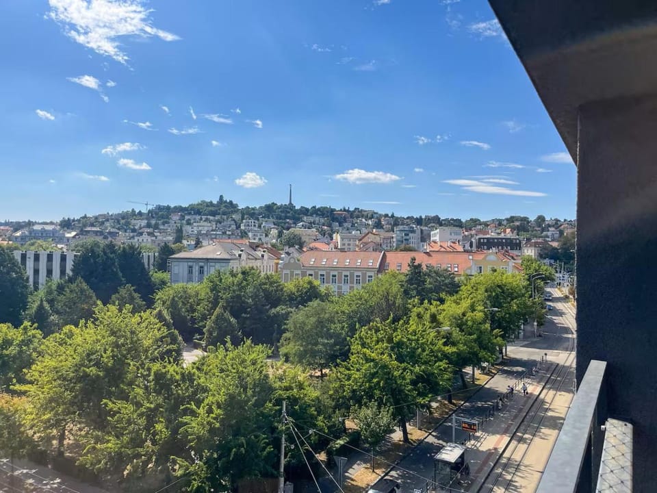 Panoramatický apartmán v srdci Bratislavy Apartment in Bratislava
