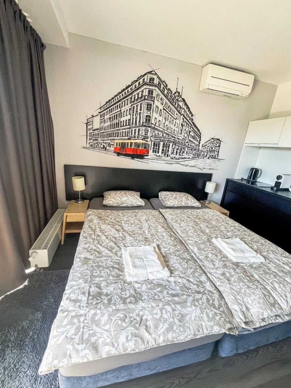 Panoramatický apartmán v srdci Bratislavy Apartment in Bratislava