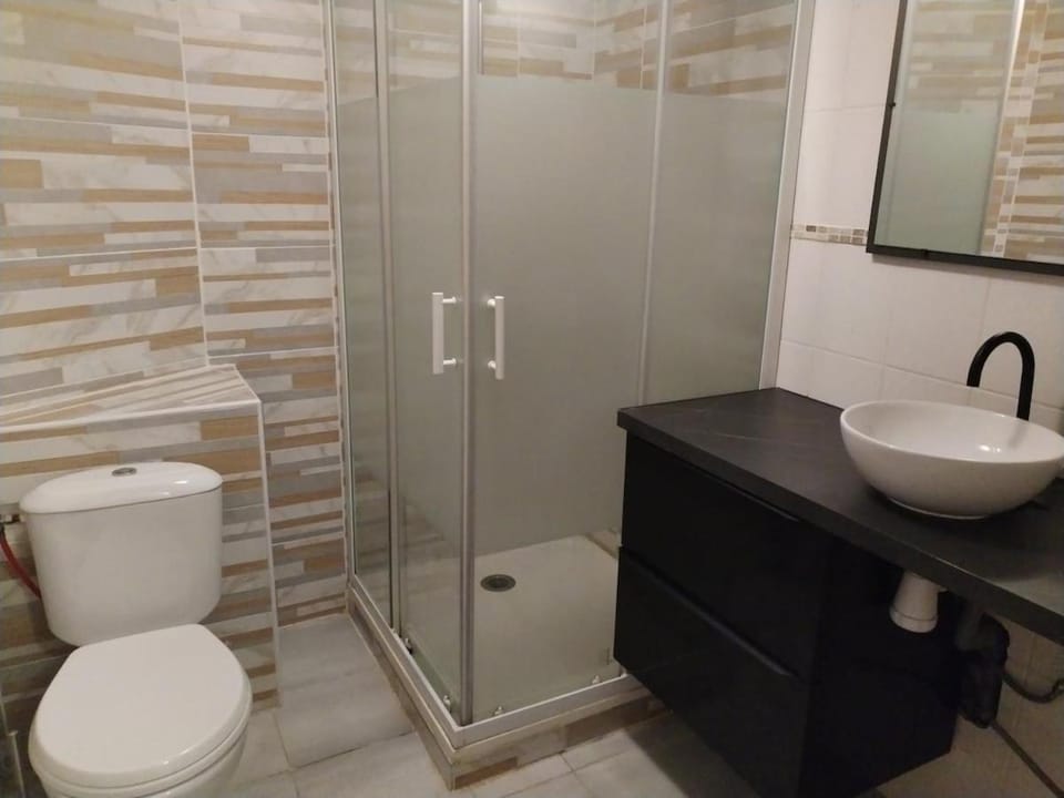 Studio au Crès proche du tram Apartment in Castelnau-le-Lez