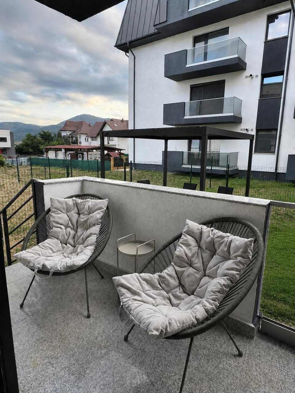 View (from property/room), Balcony/Terrace, Seating area