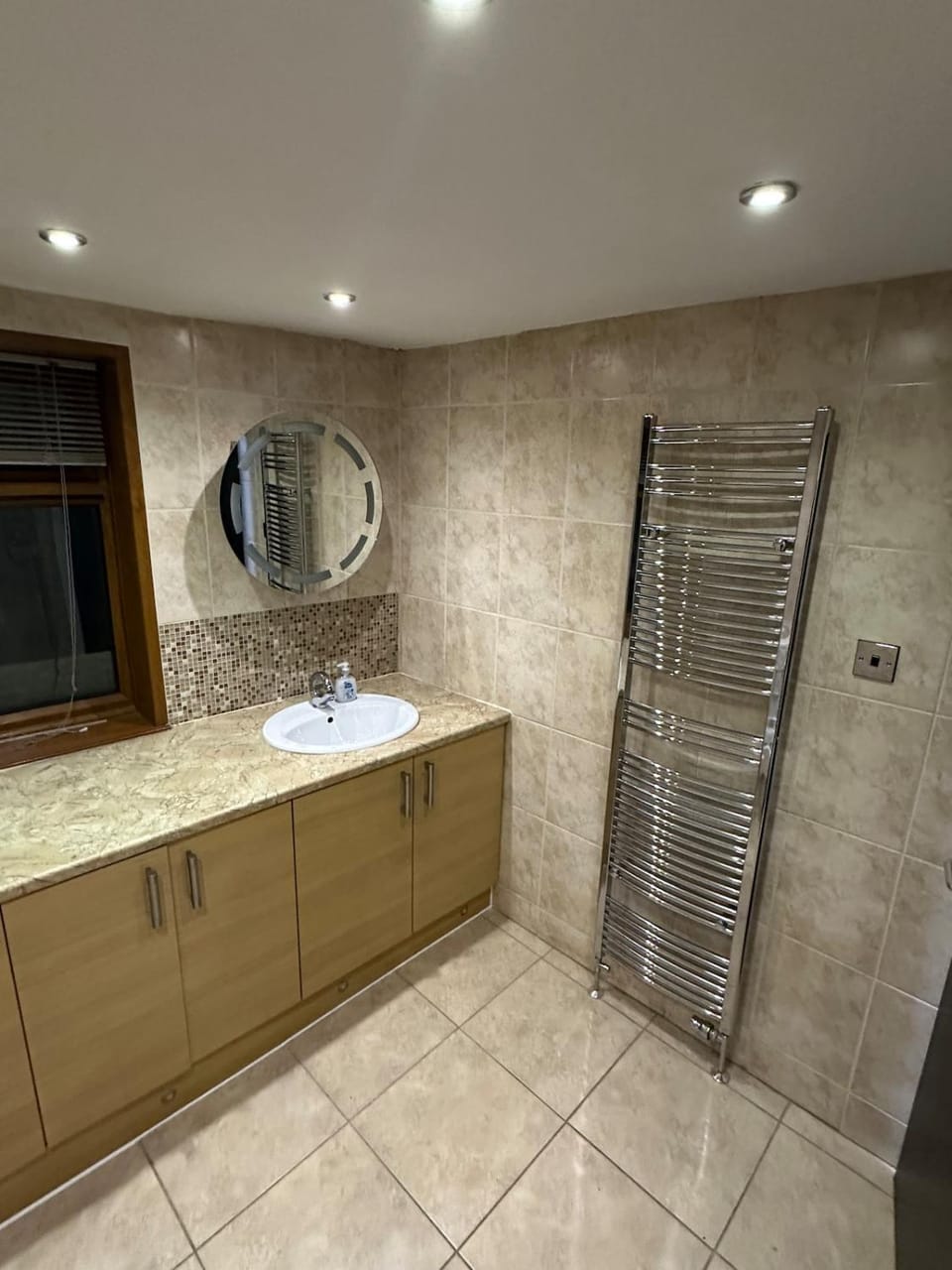 Plus Properties Leeds 2 Vacation rental in Bradford